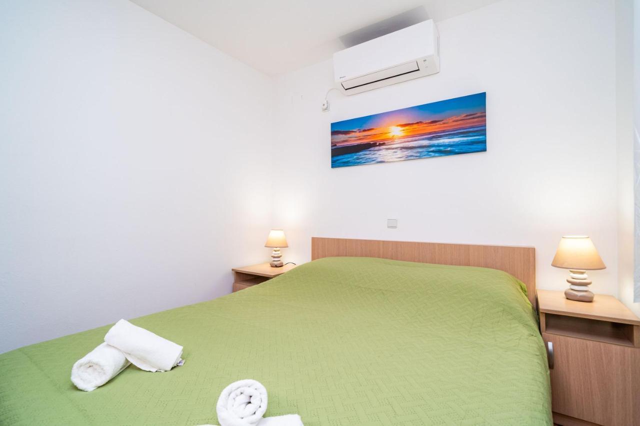 Central Apartment With Terrace Dubrovnik Exterior foto