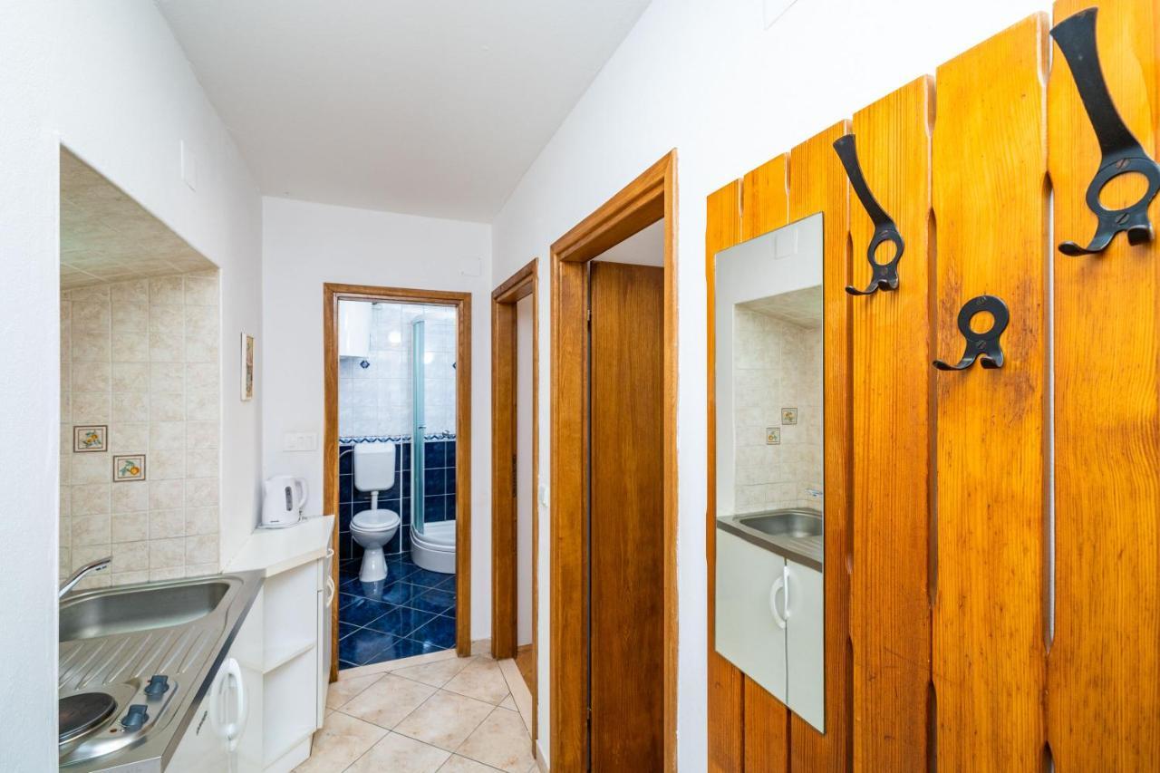 Central Apartment With Terrace Dubrovnik Exterior foto